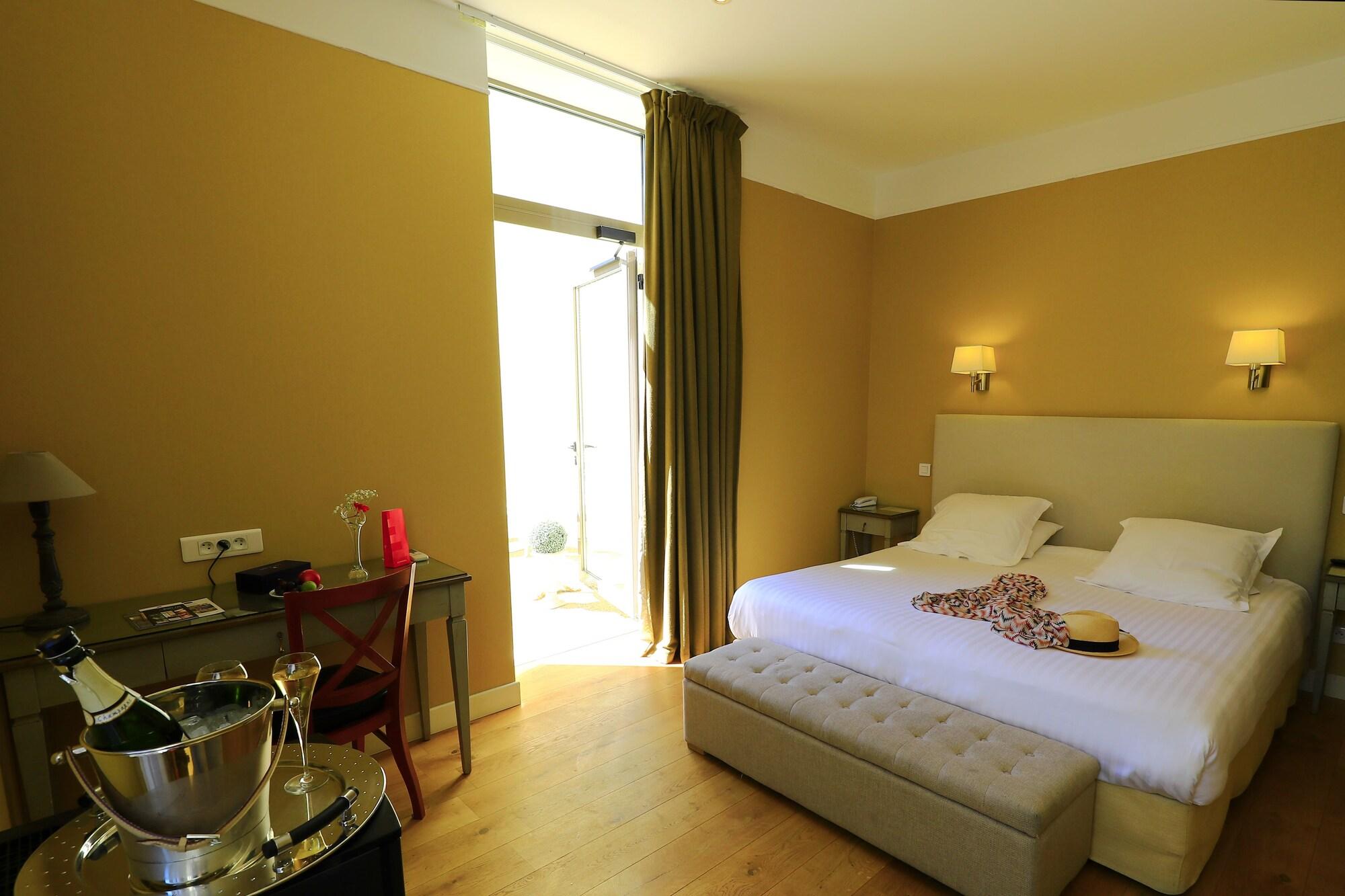 Hotel Le Renoir Sarlat-la-Canéda Kültér fotó